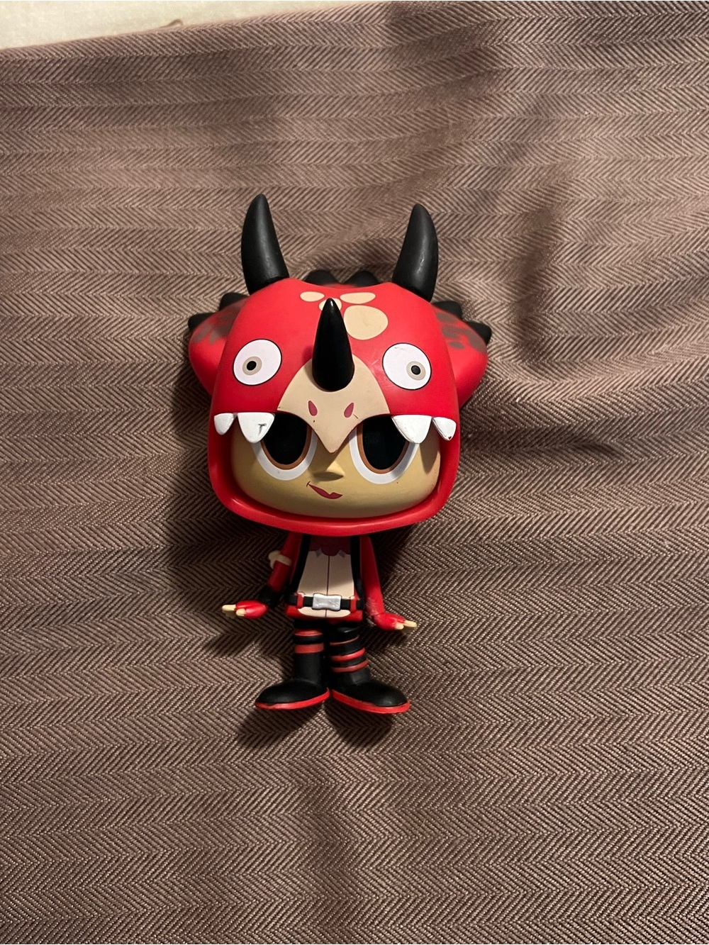 Funko VYNL Fortnite Tricera Ops Red Black Dinosaur Pop Vinyl 4" Loose NO BOX